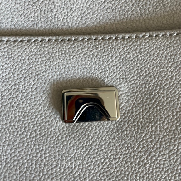 Leather bag with handle and crossbody strap - Picture 14 of 17